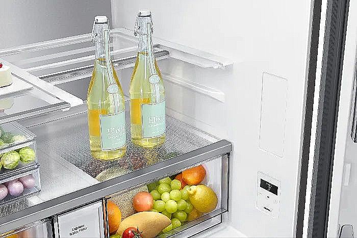 SAMSUNG RF72DG9620SR – מקרר 4 דלתות סמסונג יוקרתי עם מקפיא תחתון, קירור Triple Cooling ונפח 678 ליטר | יבואן רשמי