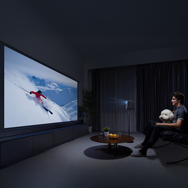 מקרן חכם Xiaomi Smart Projector L1 Pro – קולנוע Full HD עם Google TV | יבואן רשמי – תמונה 4