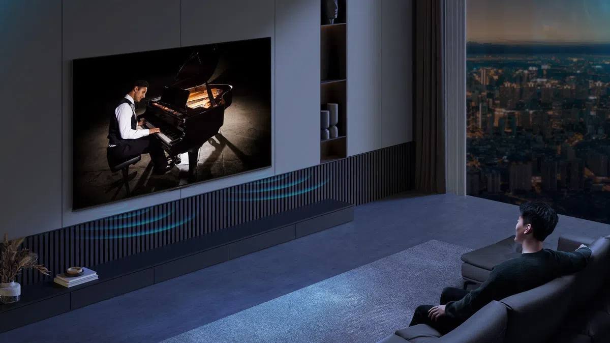 TCL 85T8C טלוויזיה חכמה בגודל 85 אינץ' QLED 4K 144Hz עם סאונד ONKYO 2.1 ומערכת Google TV - יבואן רשמי – תמונה 6