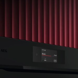 AEG ABE75722T – תנור בנוי פירוליטי שחור מט מסדרת 7000 עם AirFry | יבואן רשמי