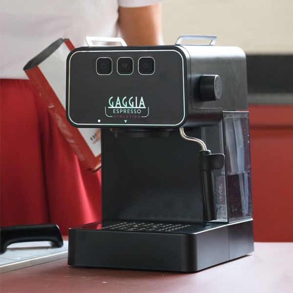 Gaggia Evolution- מכונת אספרסו ידנית איטלקית מקצועית | יבואן רשמי