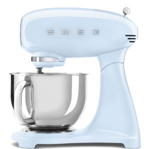 מיקסר שולחני SMEG SMF03PBEU כחול פסטל – 4.8 ליטר עם 10 מהירויות | משלוח מהיר